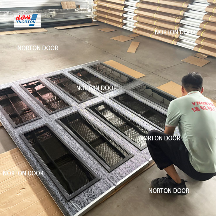 Pintu garaj automatik kaca aluminium