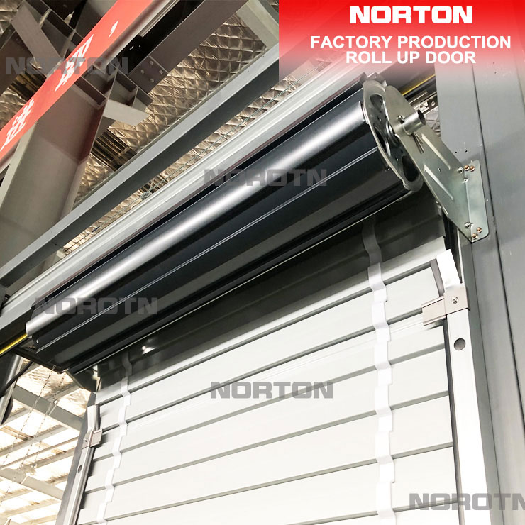 Pintu rolling disesuaikan