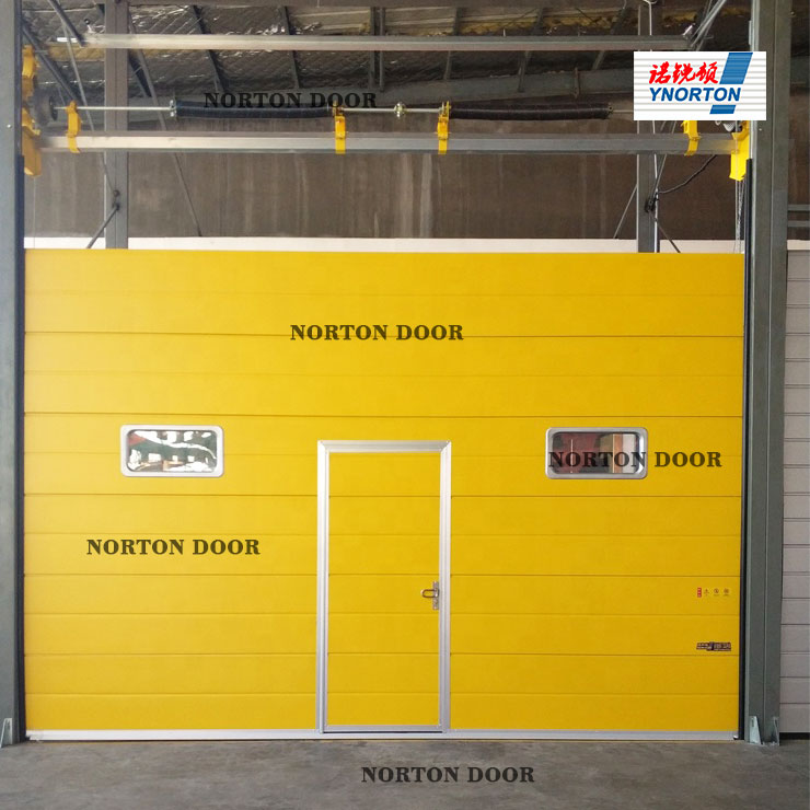 Pintu perindustrian keratan