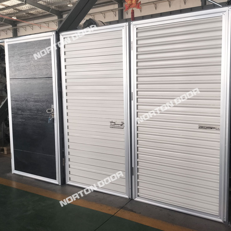 Pintu ayunan keluli